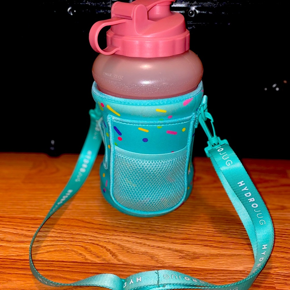 Hydrojug and Sleeve